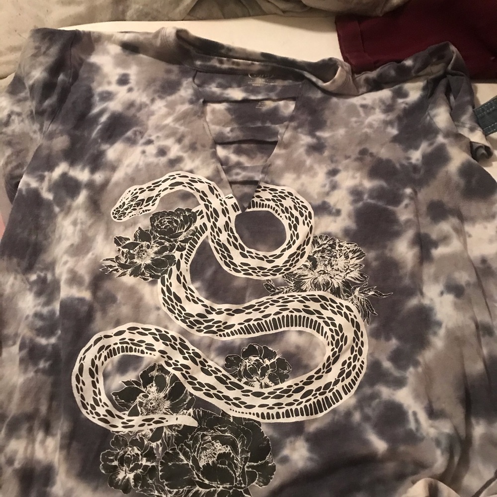 T shirt